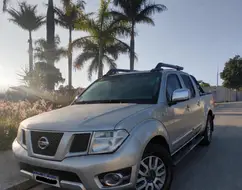 NISSAN FRONTIER 2.5 SL 4X4 CD TURBO ELETRONIC DIESEL 4P AUTOMÁTICO NISSAN FRONTIER 2.5 SL 4X4 CD TURBO ELETRONIC DIESEL 4P AUTOMÁTICO
