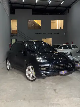 PORSCHE CAYENNE 3.0 S V6 HÍBRIDO 4P TIPTRONIC PORSCHE CAYENNE 3.0 S V6 HÍBRIDO 4P TIPTRONIC