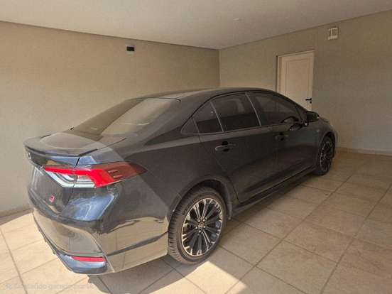 TOYOTA-COROLLA-2021