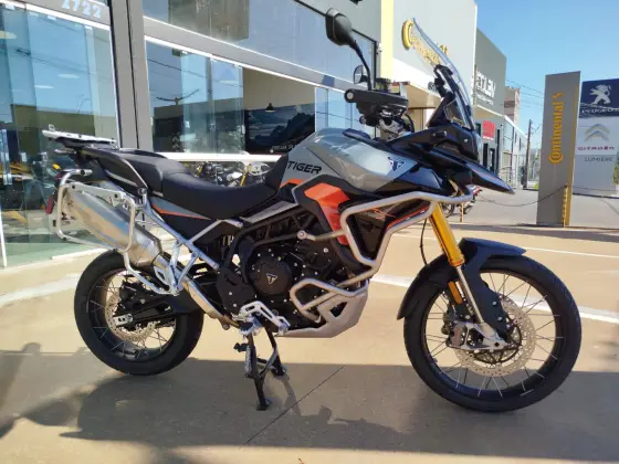 TRIUMPH TIGER 900 RALLY PRO 