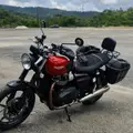 TRIUMPH STREET TWIN TRIUMPH STREET TWIN
