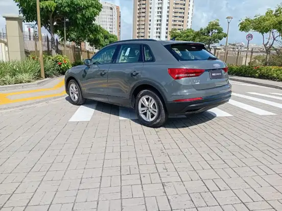 AUDI-Q3-1.4 35 TFSI GASOLINA PRESTIGE S TRONIC AUDI-Q3-2021