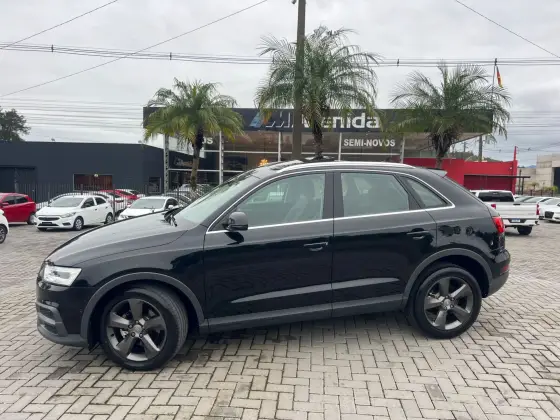 AUDI Q3 1.4 TFSI AMBITION FLEX 4P S TRONIC