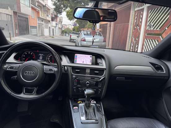 AUDI-A4-2012