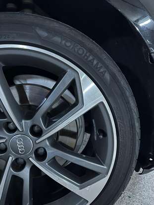 AUDI-A4-2016