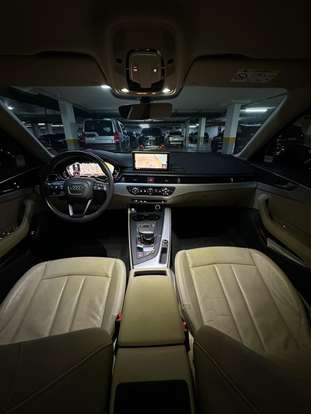 AUDI-A4-2016
