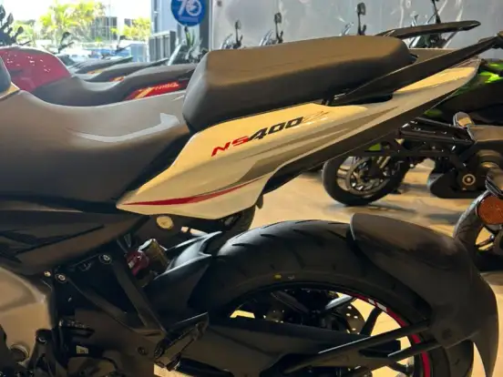 BAJAJ-DOMINAR NS400Z BAJAJ-DOMINAR NS400Z-2026