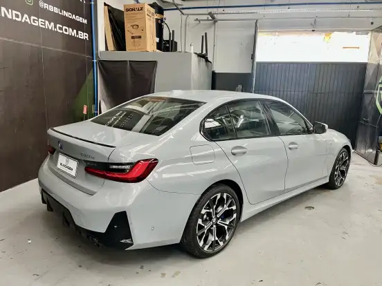 BMW-330e-2.0 16V TURBO HÍBRIDO M SPORT AUTOMÁTICO BMW-330e-2024