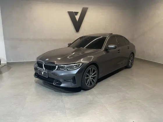 BMW 330i 2.0 16V TURBO GASOLINA SPORT AUTOMÁTICO