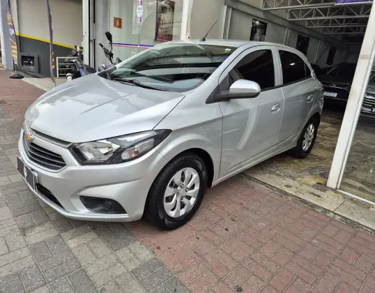 CHEVROLET ONIX 1.0 MPFI LT 8V FLEX 4P MANUAL CHEVROLET ONIX 1.0 MPFI LT 8V FLEX 4P MANUAL