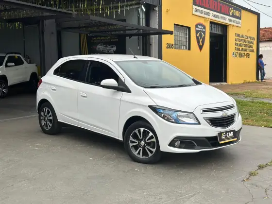 CHEVROLET ONIX 1.4 MPFI LTZ 8V FLEX 4P MANUAL