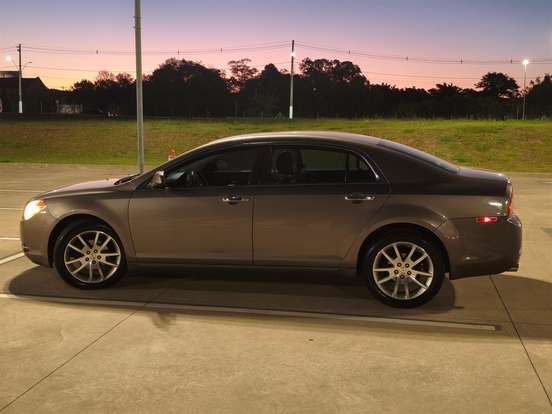 CHEVROLET-MALIBU-2010