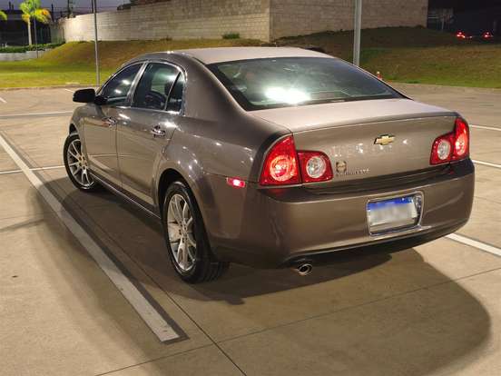 CHEVROLET-MALIBU-2.4 LTZ GASOLINA 4P AUTOMÁTICO CHEVROLET-MALIBU-2010