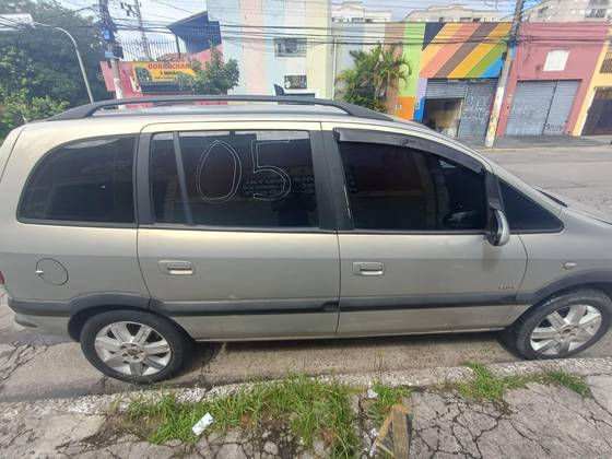 CHEVROLET ZAFIRA 2.0 MPFI ELITE 8V FLEX 4P AUTOMÁTICO