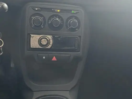 CITROËN-C3-1.2 PURE TECH FLEX ORIGINE MANUAL CITROËN-C3-2017