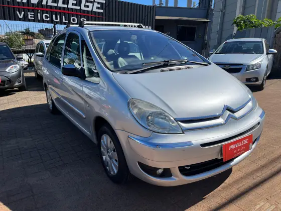 CITROËN XSARA PICASSO 2.0 I EXCLUSIVE 16V GASOLINA 4P AUTOMÁTICO