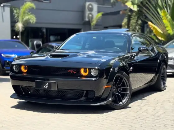 DODGE CHALLENGER 6.4 V8 HEMI GASOLINA R/T SCAT PACK TORQUEFLITE DODGE CHALLENGER 6.4 V8 HEMI GASOLINA R/T SCAT PACK TORQUEFLITE
