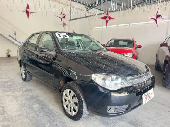 FIAT SIENA 1.8 MPI HLX 8V FLEX 4P MANUAL
