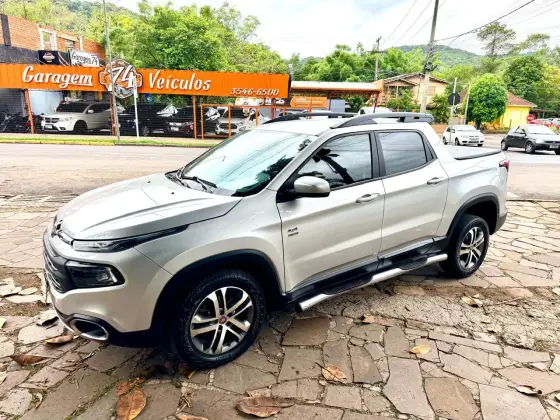 FIAT TORO 2.0 16V TURBO DIESEL FREEDOM 4WD AT9