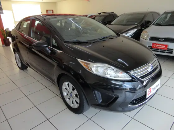 FORD FIESTA 1.6 SE SEDAN 16V FLEX 4P MANUAL