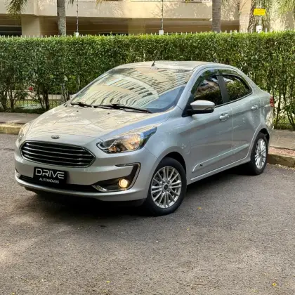 FORD KA 1.5 TI-VCT FLEX TITANIUM SEDAN AUTOMÁTICO