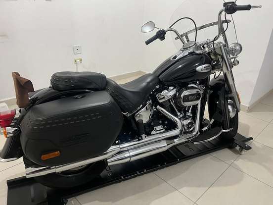 HARLEY-DAVIDSON-SOFTAIL HERITAGE CLASSIC 114-2022