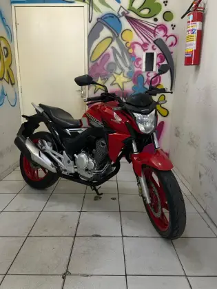 HONDA CB TWISTER 