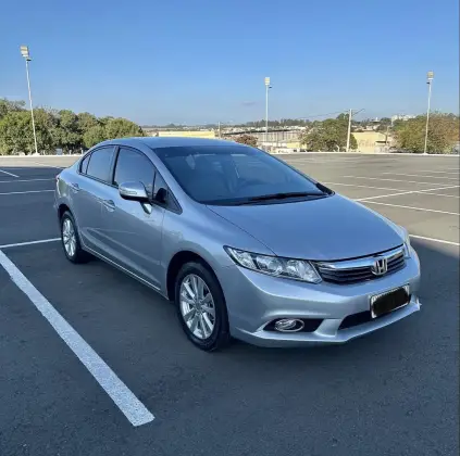 HONDA CIVIC 2.0 LXR 16V FLEX 4P AUTOMÁTICO