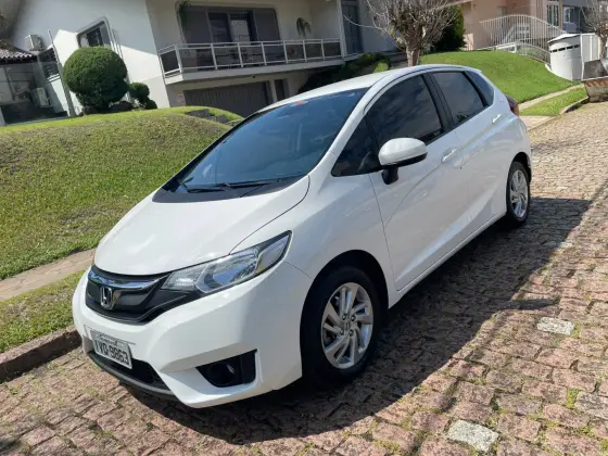 HONDA FIT 1.5 LX 16V FLEX 4P AUTOMÁTICO