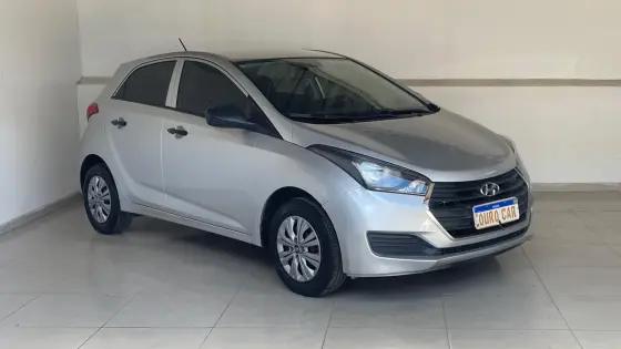 HYUNDAI HB20 1.0 COMFORT PLUS 12V FLEX 4P MANUAL
