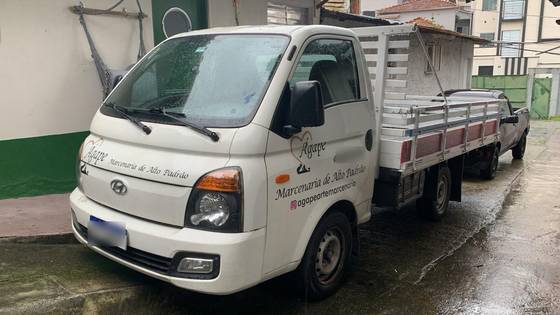 HYUNDAI HR 2.5 LONGO SEM CAÇAMBA 4X2 16V 130CV TURBO INTERCOOLER DIESEL 2P MANUAL