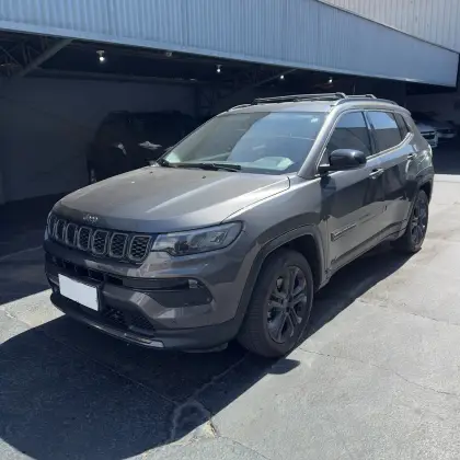 JEEP COMPASS 1.3 T270 TURBO FLEX LONGITUDE AT6