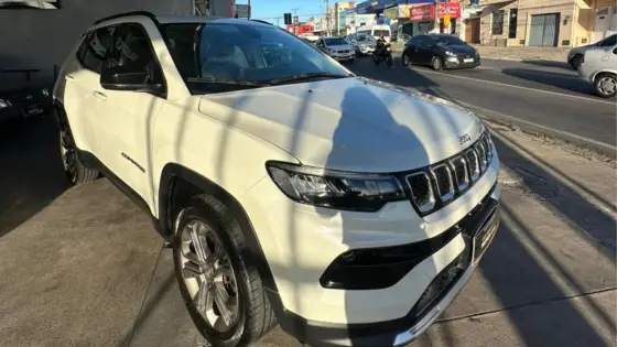 JEEP COMPASS 1.3 T270 TURBO FLEX LONGITUDE AT6