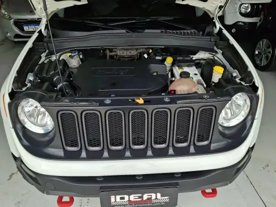 JEEP-RENEGADE-2.0 16V TURBO DIESEL TRAILHAWK 4P 4X4 AUTOMÁTICO JEEP-RENEGADE-2016