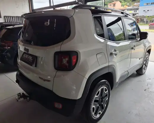 JEEP-RENEGADE-2016