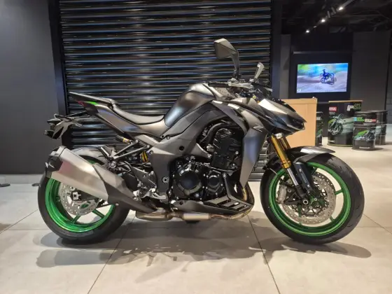 KAWASAKI Z1100 SE KAWASAKI Z1100 SE