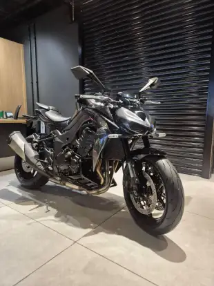 KAWASAKI-Z1100 KAWASAKI-Z1100-2026