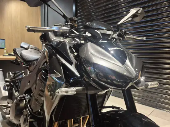 KAWASAKI-Z1100-2026