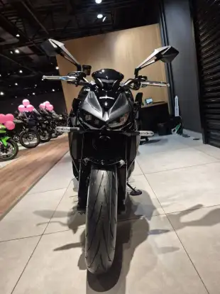 KAWASAKI-Z1100 KAWASAKI-Z1100-2026