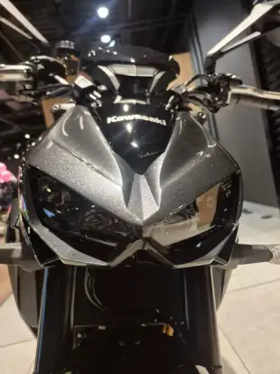 KAWASAKI-Z1100 KAWASAKI-Z1100-2026