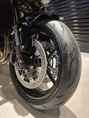 KAWASAKI-Z1100-2026