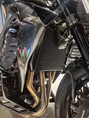 KAWASAKI-Z1100-2026