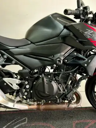 KAWASAKI-Z400 KAWASAKI-Z400-2021