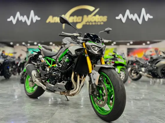 KAWASAKI Z900 R EDITION 