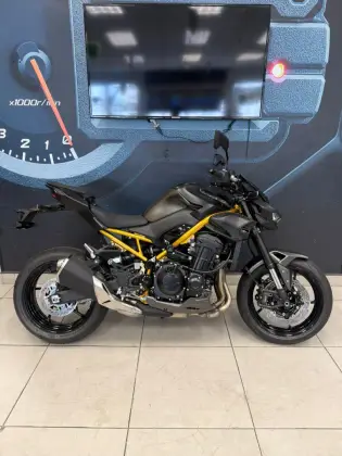 KAWASAKI Z900 