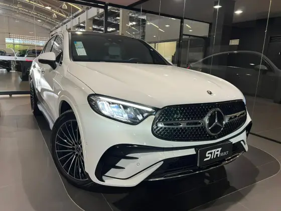 MERCEDES-BENZ GLC 300 2.0 MHEV AMG LINE COUPÉ 4MATIC 9G-TRONIC
