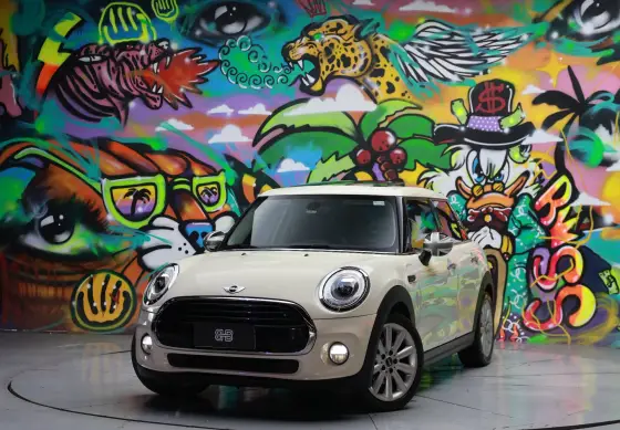 MINI COOPER 1.5 12V TURBO GASOLINA TOP 4P AUTOMÁTICO