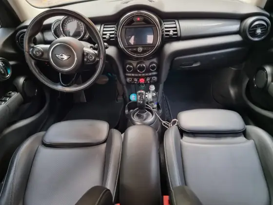 /pt/city/cate-car-used-car/title-41523323417461760/-5