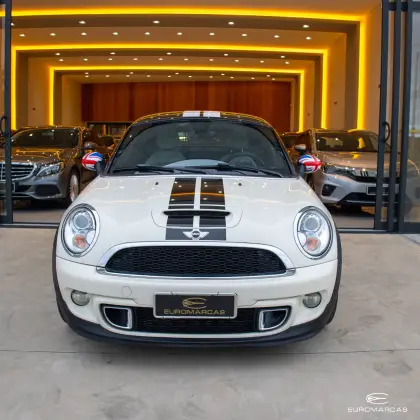 MINI COOPER 1.6 S JOHN COOPER WORKS 16V TURBO GASOLINA 2P AUTOMATICO
