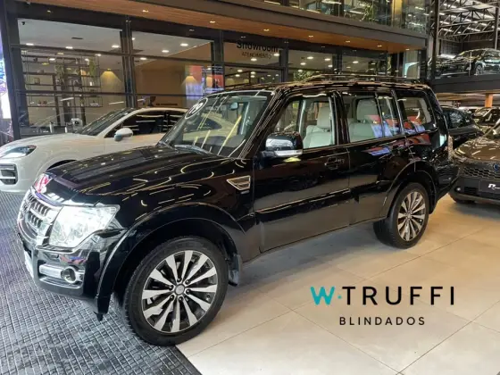 MITSUBISHI PAJERO FULL 3.8 HPE 4X4 V6 24V GASOLINA 4P AUTOMÁTICO